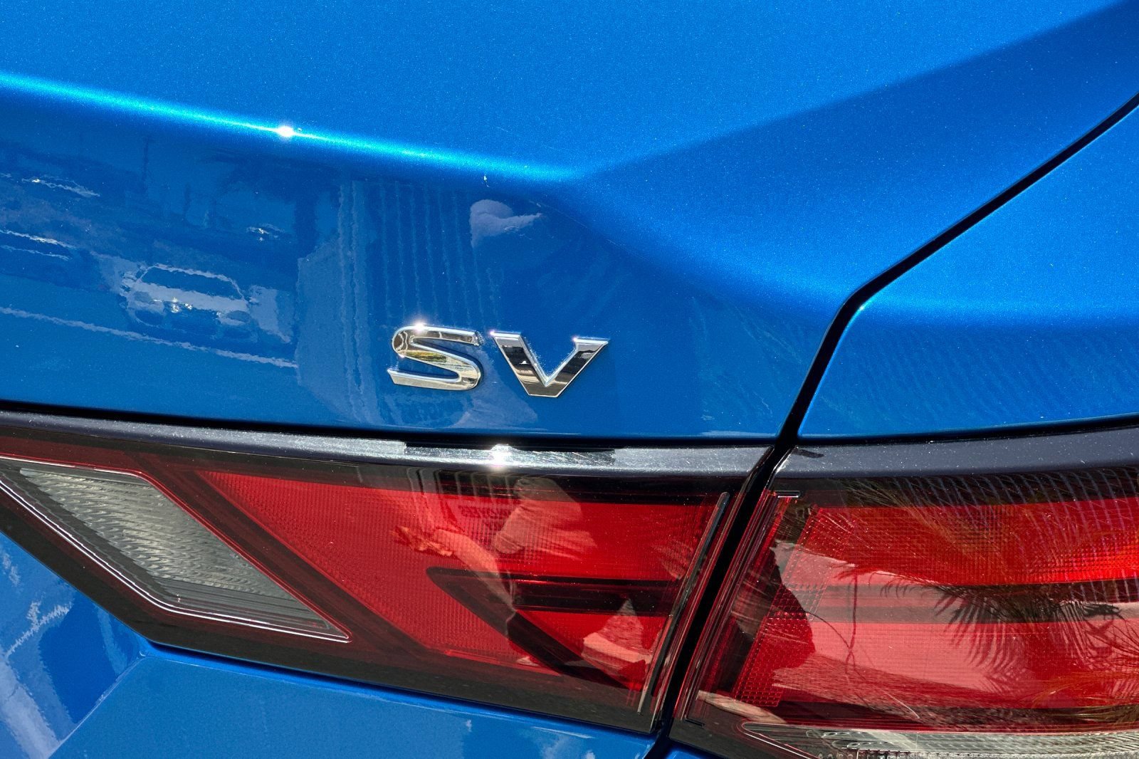 Used 2024 Nissan Sentra SV FWD image 26