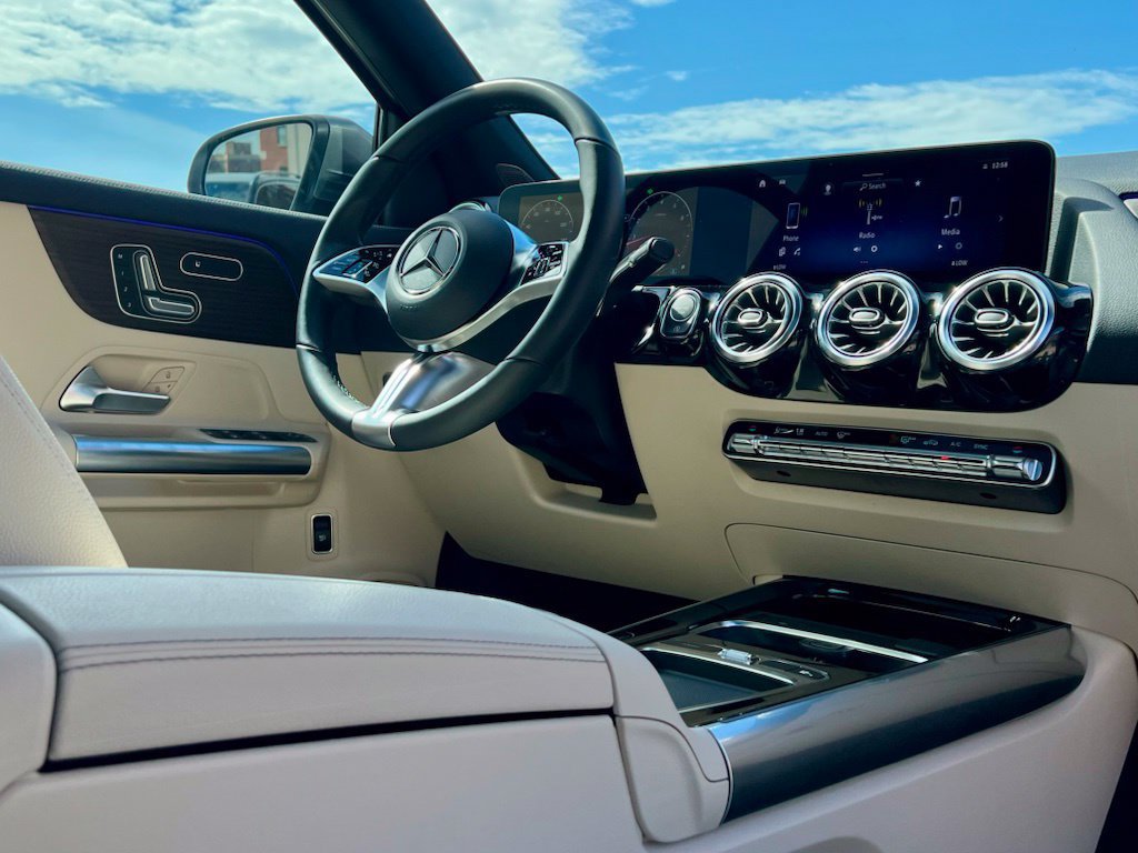 Certified 2026 Mercedes-Benz GLA 250 4MATIC image 16