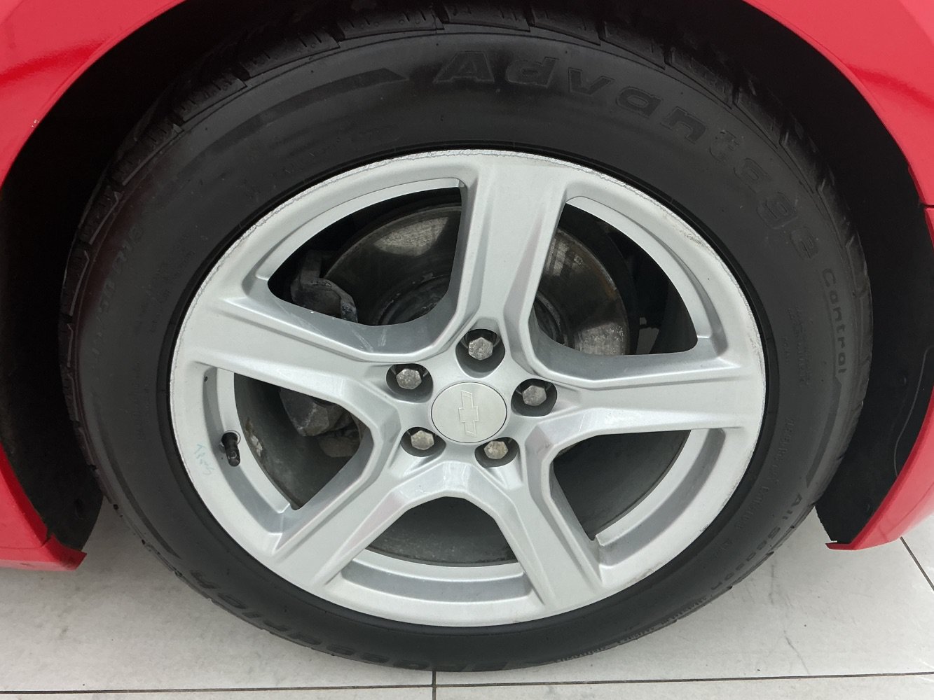 Used 2018 Chevrolet Camaro LT RWD image 43