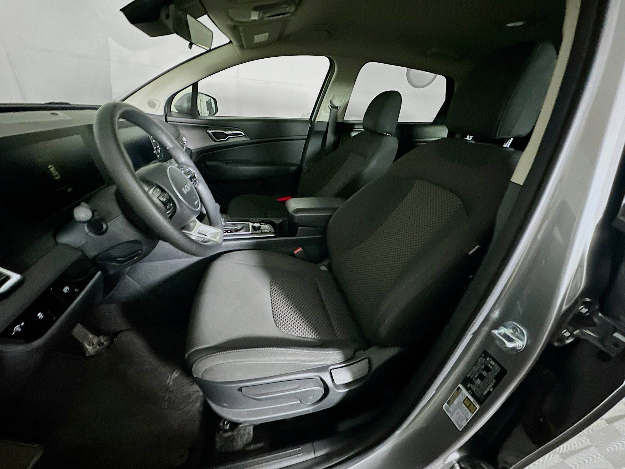 Used 2024 Kia Sportage LX image 13