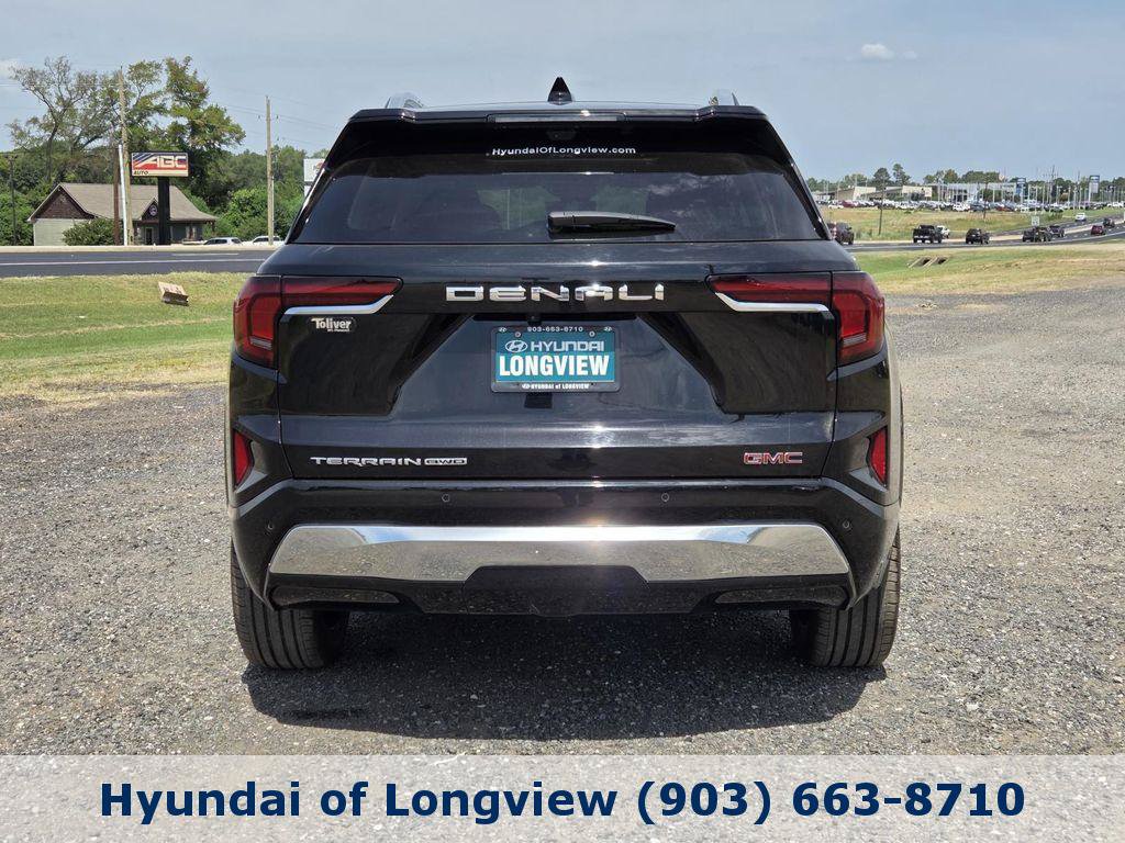 Used 2026 GMC Terrain Denali AWD/4WD image 5