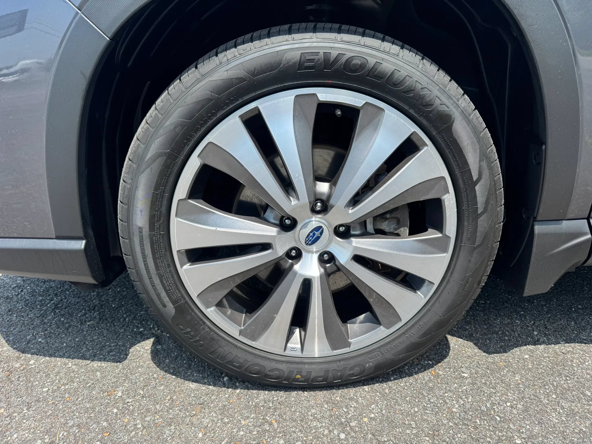 Used 2022 Subaru Ascent Limited AWD/4WD image 9