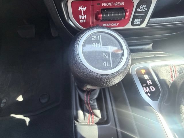 Used 2023 Jeep Gladiator Rubicon w/ Cold Weather Group AWD/4WD image 20