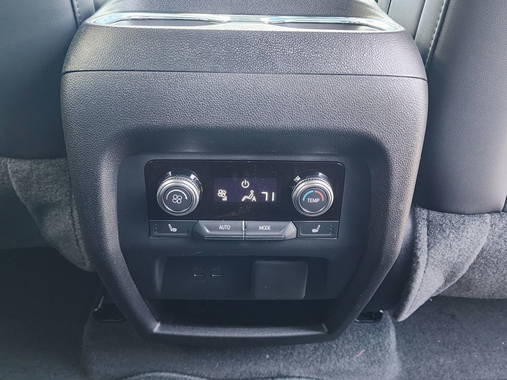 New 2026 GMC Acadia Elevation image 51