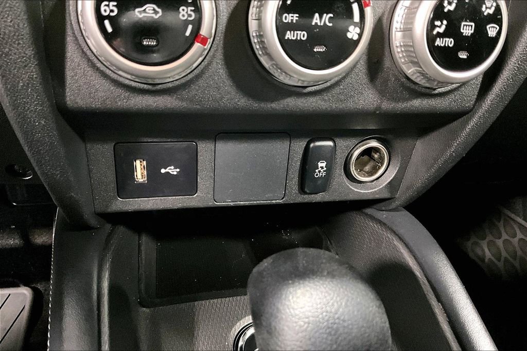 Used 2024 Mitsubishi Outlander Sport ES image 30