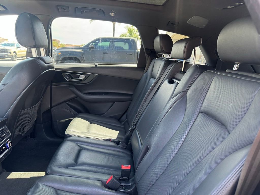 Used 2018 Audi Q7 3.0T Premium Plus w/ Premium Plus Package image 13