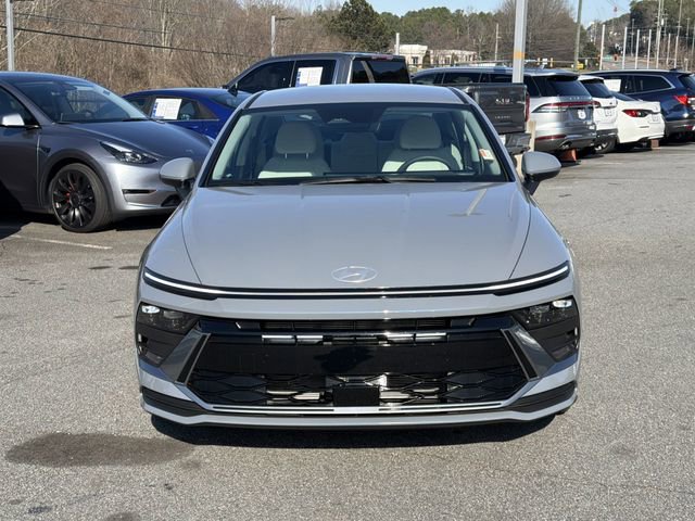 Certified 2025 Hyundai Sonata SE image 2