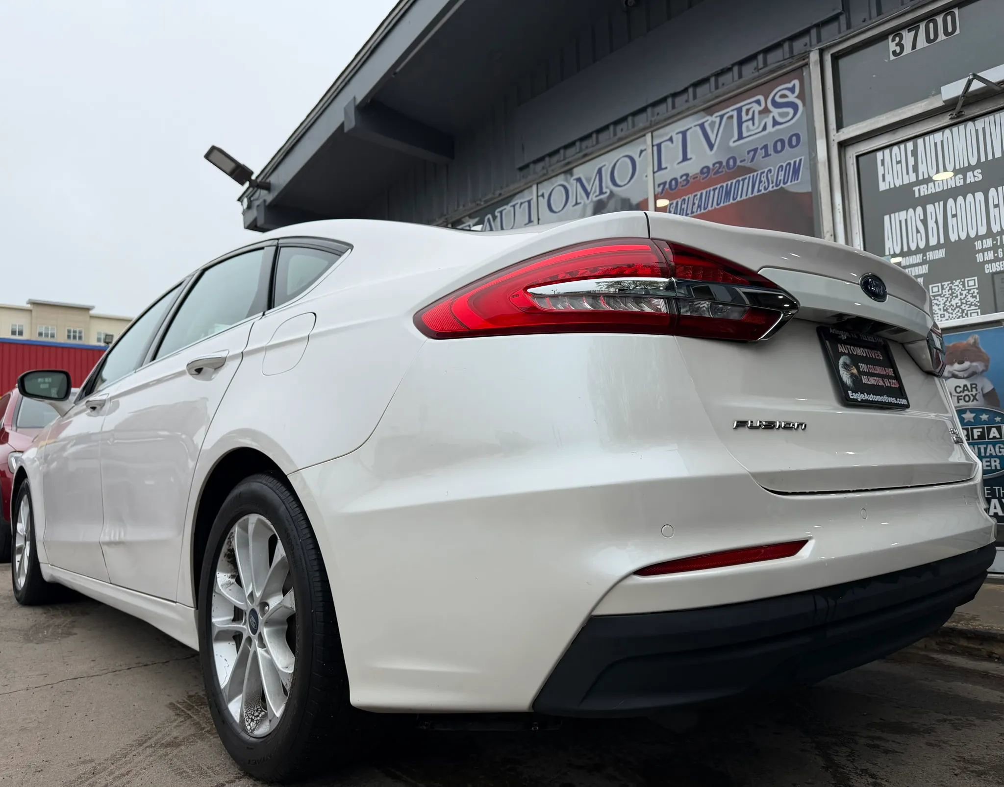 Used 2020 Ford Fusion SEL image 5