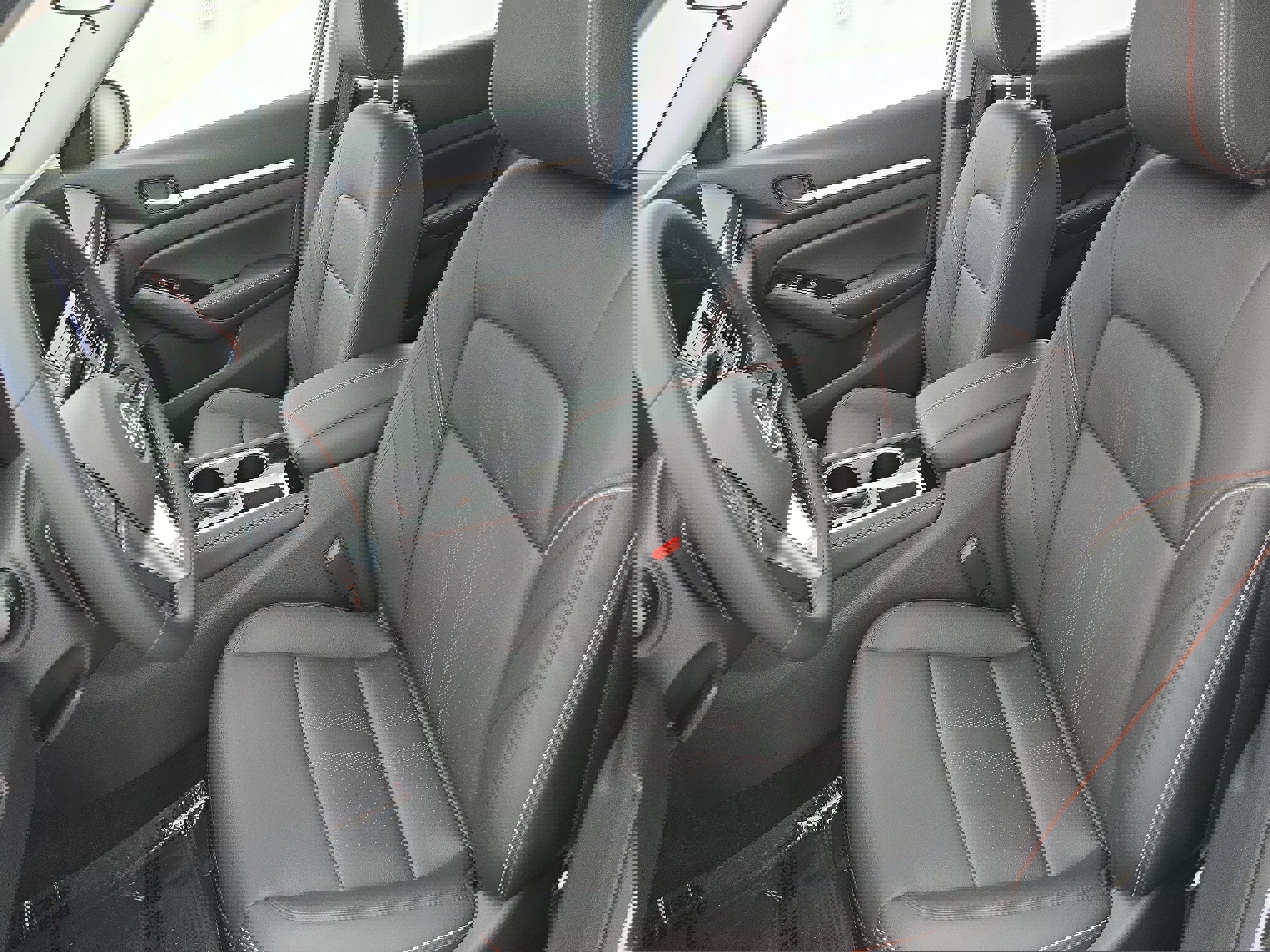 New 2025 Nissan Altima 2.5 SR w/ SR Premium Package FWD image 14