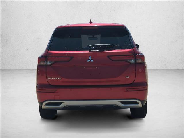 Used 2024 Mitsubishi Outlander SE image 6