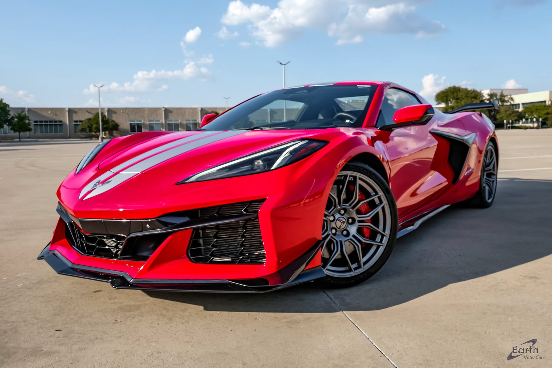 Used 2024 Chevrolet Corvette Z06 w/ Z07 Performance Package RWD image 7