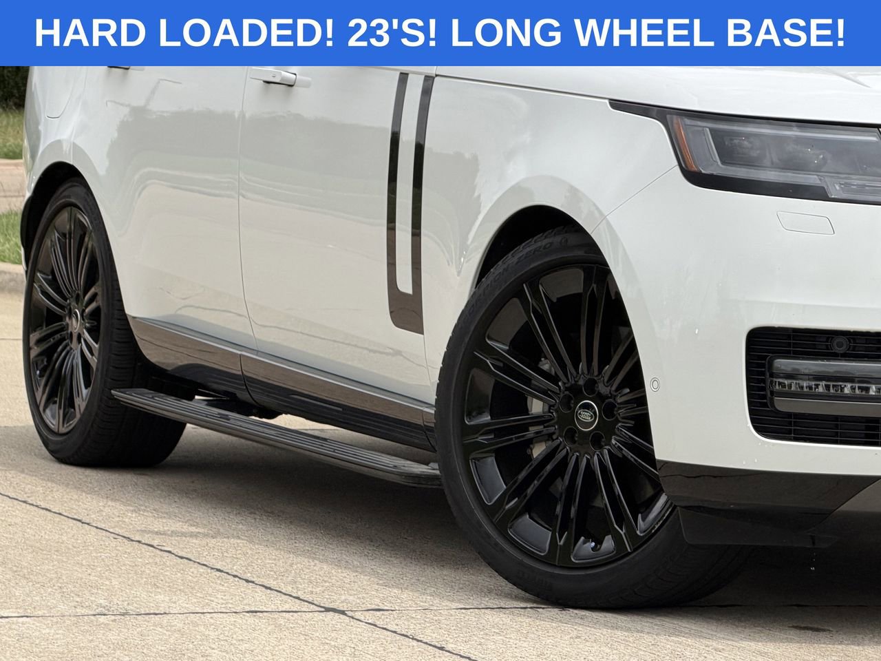 Used 2024 Land Rover Range Rover Long Wheelbase SE AWD/4WD image 3