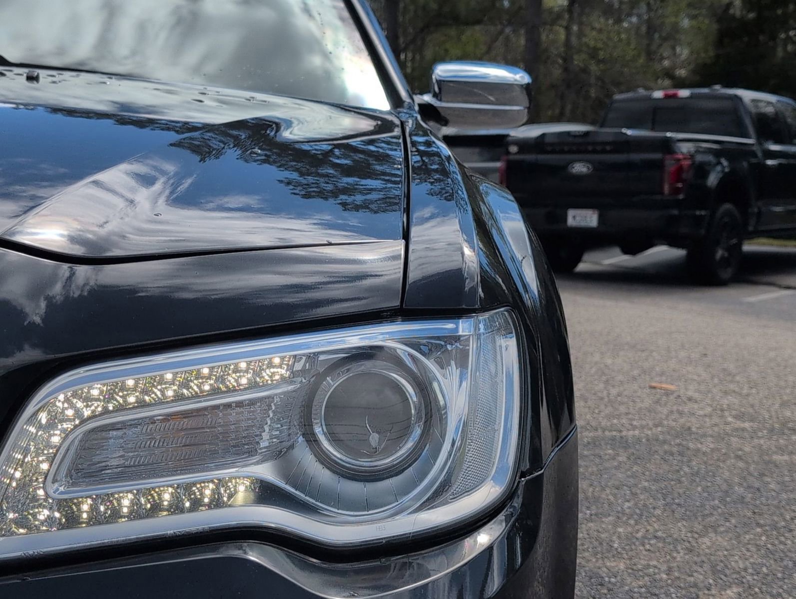 Used 2019 Chrysler 300 Limited image 12