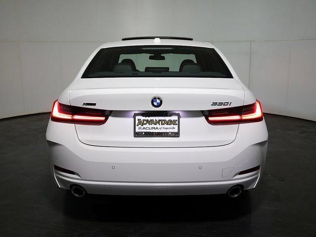 Used 2025 BMW 330i xDrive Sedan AWD/4WD image 10