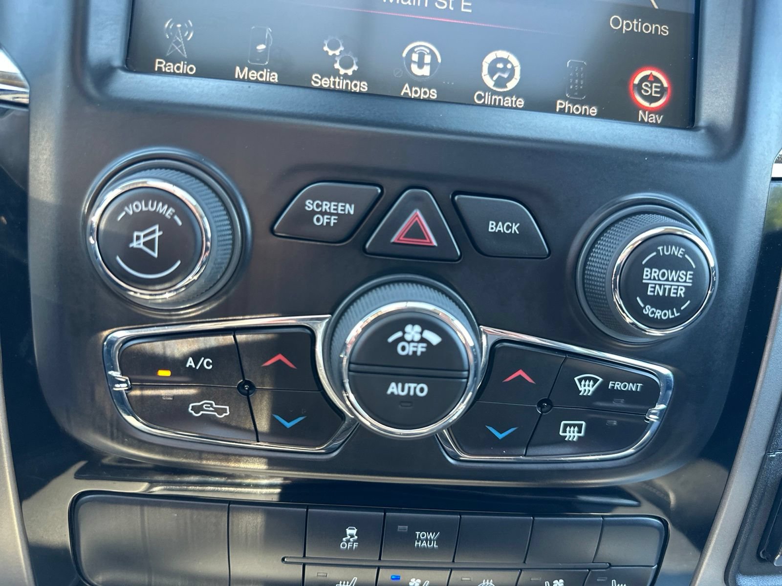 Used 2014 RAM 1500 Sport w/ Remote Start & Security Group AWD/4WD image 59