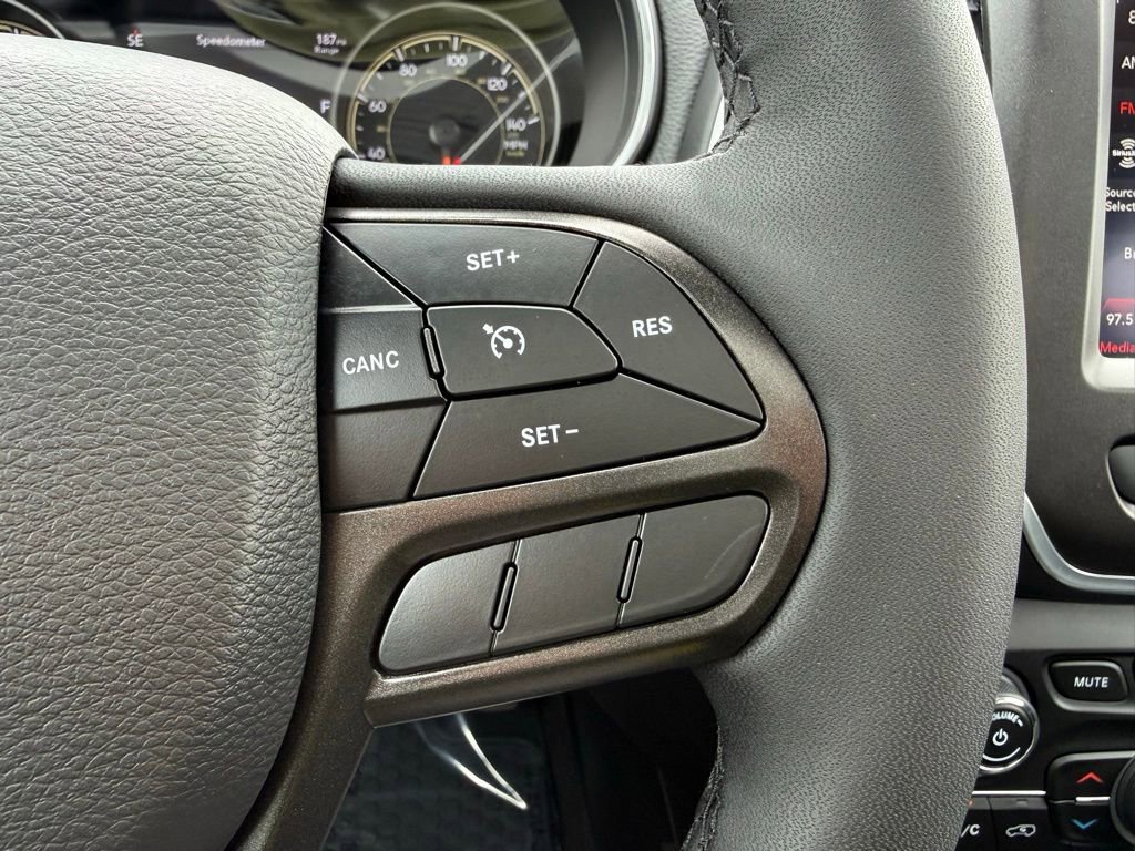 Used 2022 Jeep Cherokee Trailhawk w/ Sun, Sound & Nav Group image 20