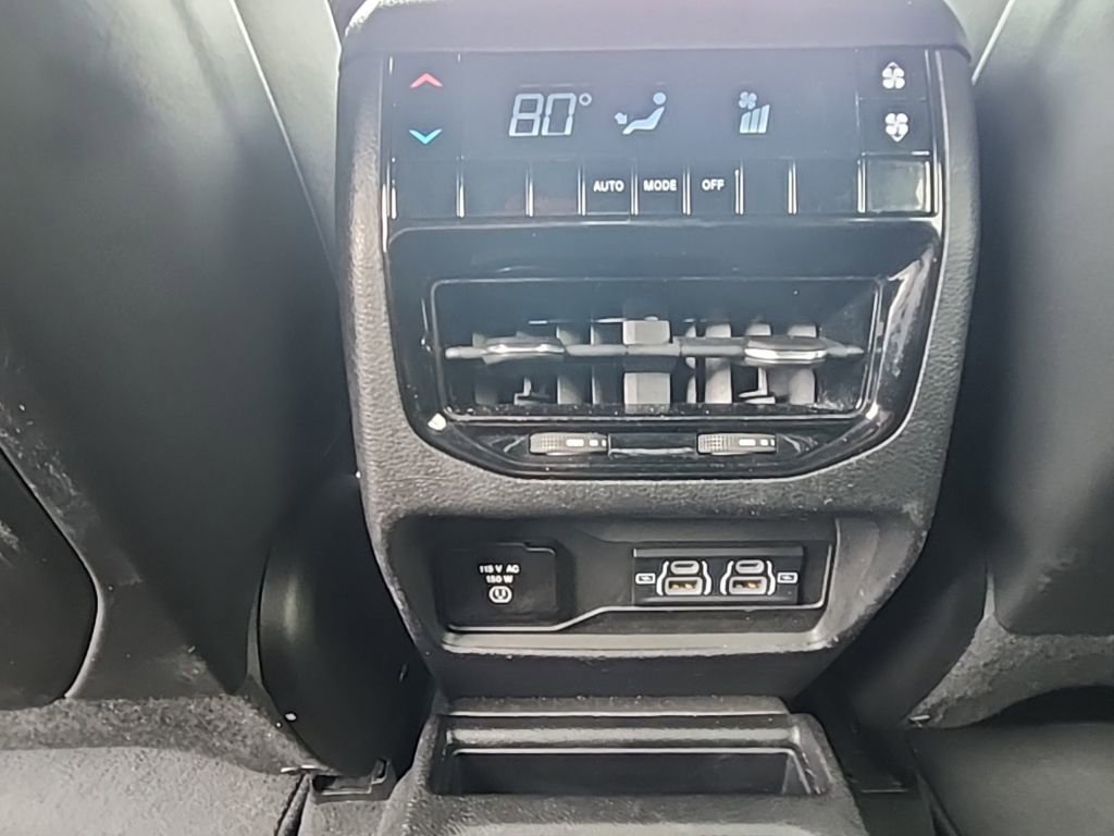 Certified 2023 Jeep Grand Cherokee L Laredo image 28