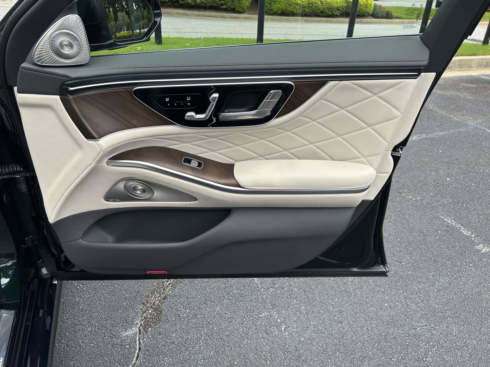 New 2027 Mercedes-Benz S 580 4MATIC Sedan image 41