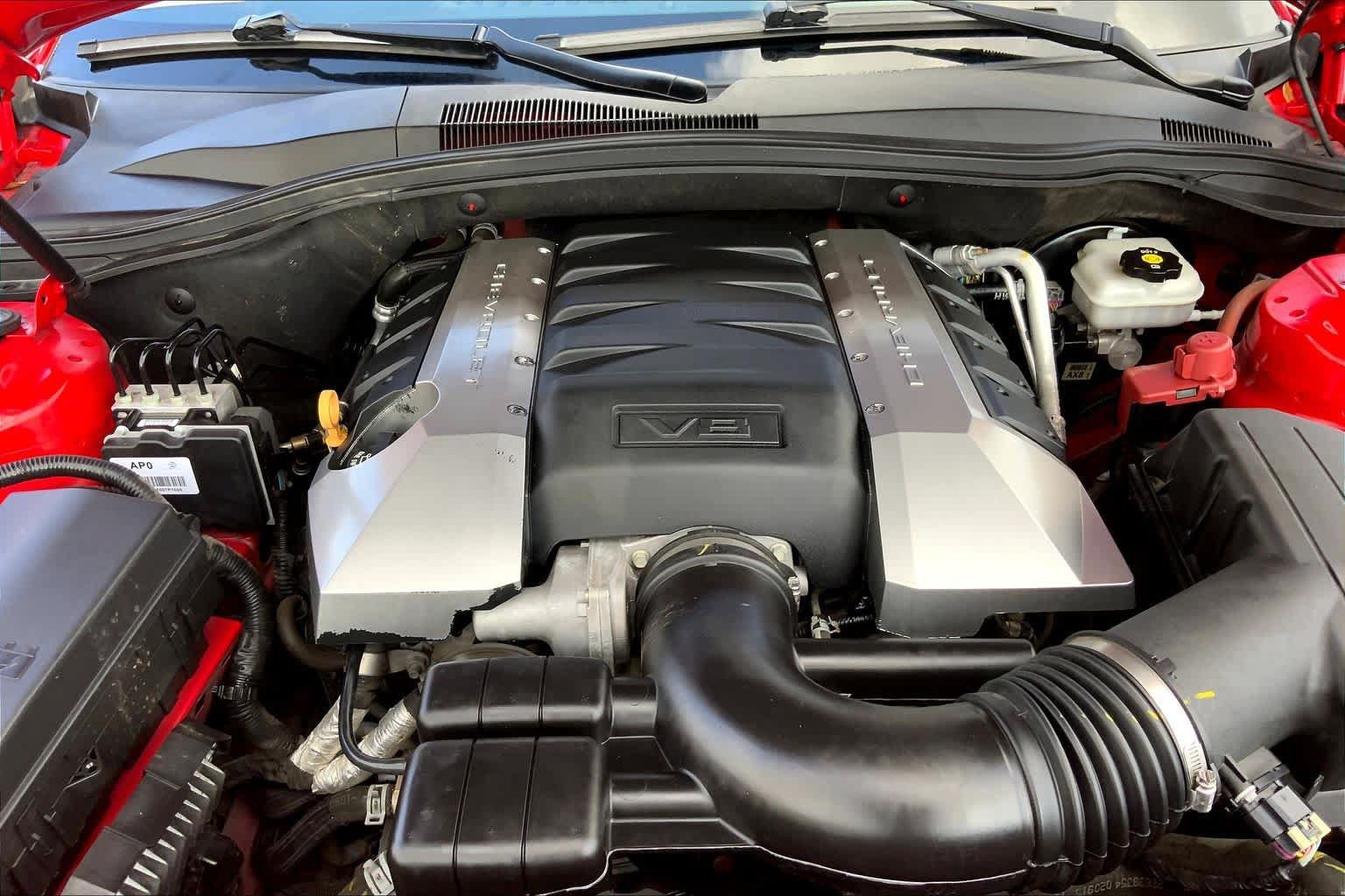 Used 2015 Chevrolet Camaro SS w/ RS Package RWD image 30
