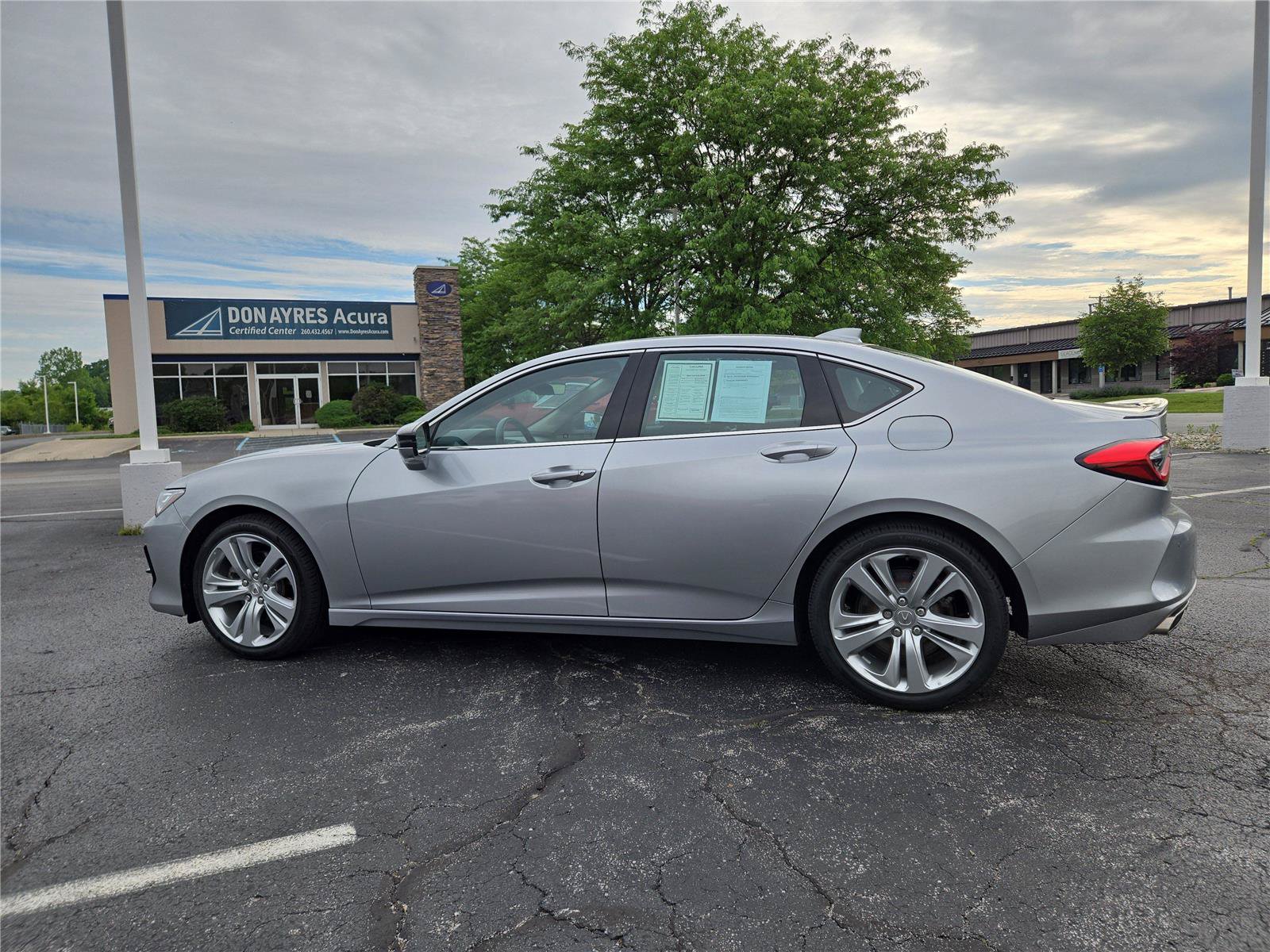 Certified 2023 Acura TLX w/ Technology Package FWD image 28