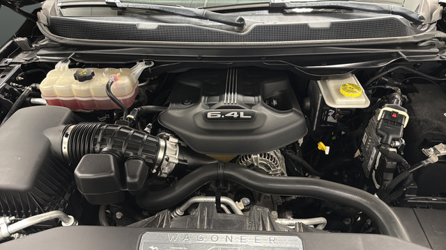 Used 2022 Jeep Grand Wagoneer Series II AWD/4WD image 27