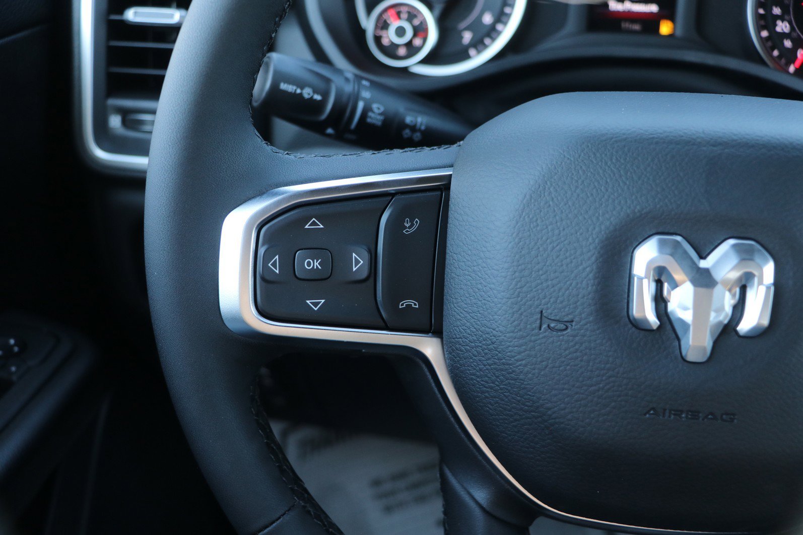 New 2026 RAM 1500 Big Horn AWD/4WD image 18