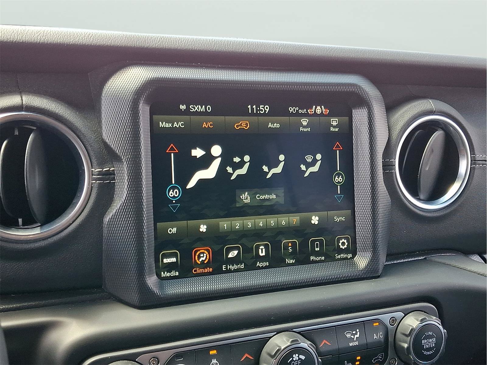 Used 2023 Jeep Wrangler Unlimited Sahara w/ Cold Weather Group AWD/4WD image 14