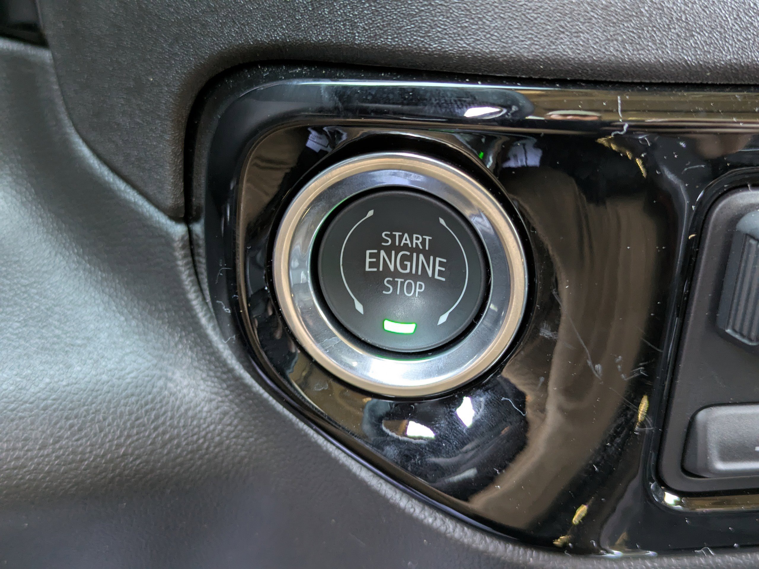 Used 2025 Chevrolet Silverado 1500 LT Trail Boss w/ Convenience Package II image 29