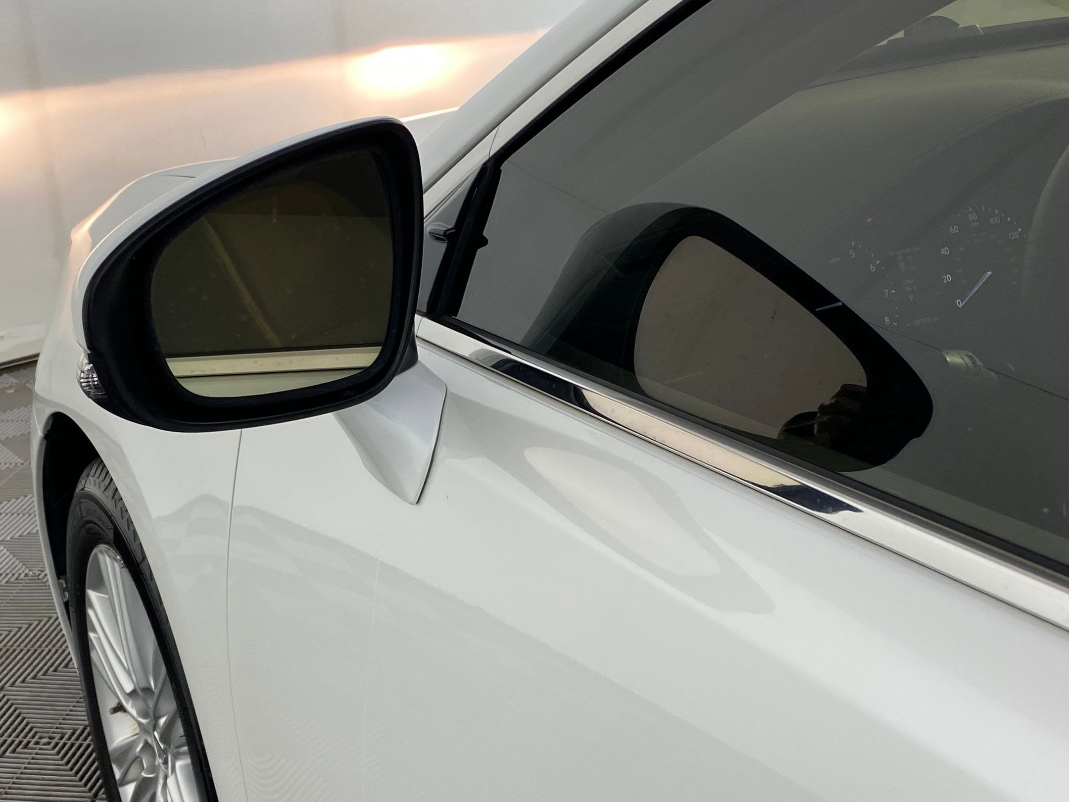 Used 2015 Lexus ES 350 image 23