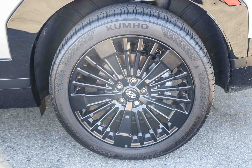 Certified 2025 Hyundai Santa Fe Calligraphy AWD/4WD image 8