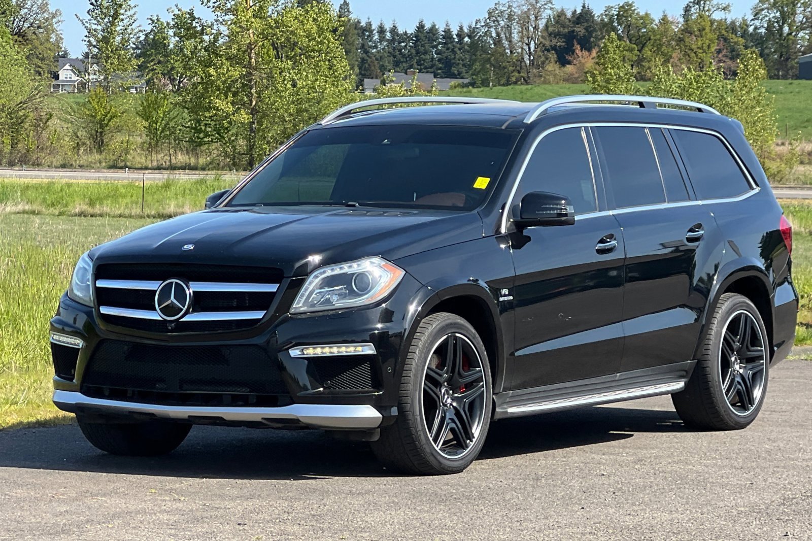Used 2016 Mercedes-Benz GL 63 AMG 4MATIC image 8
