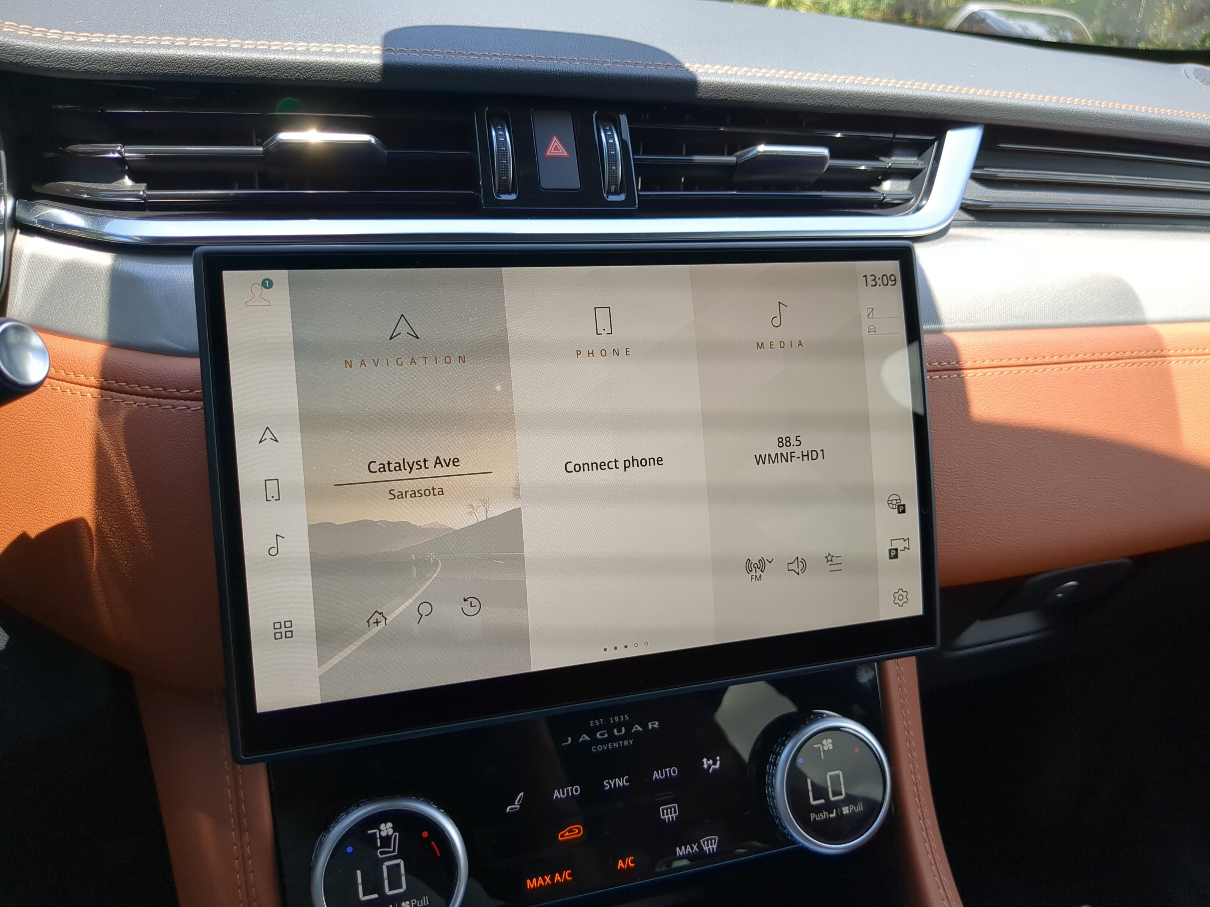 New 2026 Jaguar F-PACE R-Dynamic S AWD/4WD image 20