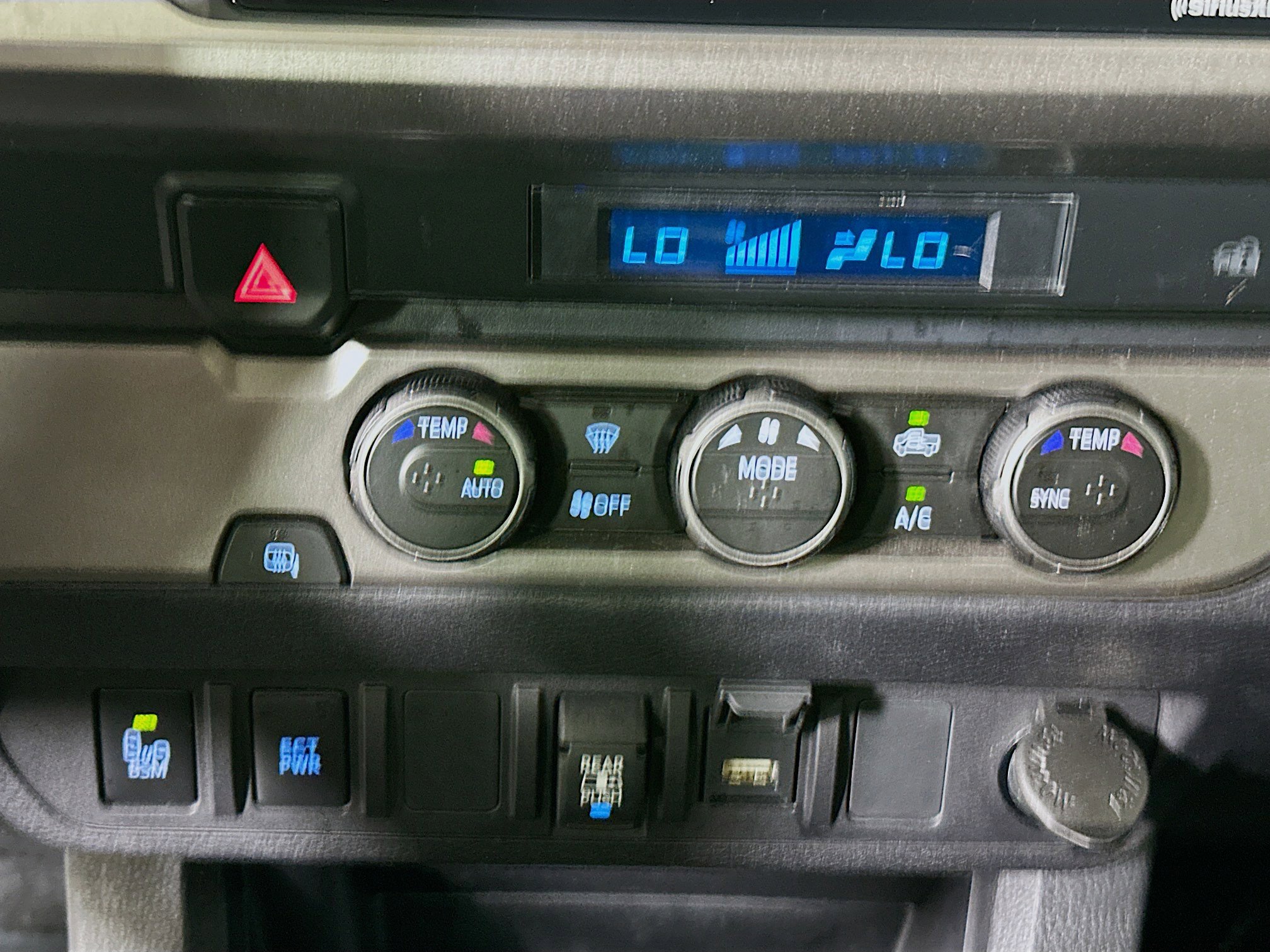 Used 2023 Toyota Tacoma SR5 w/ Technology Package RWD image 23