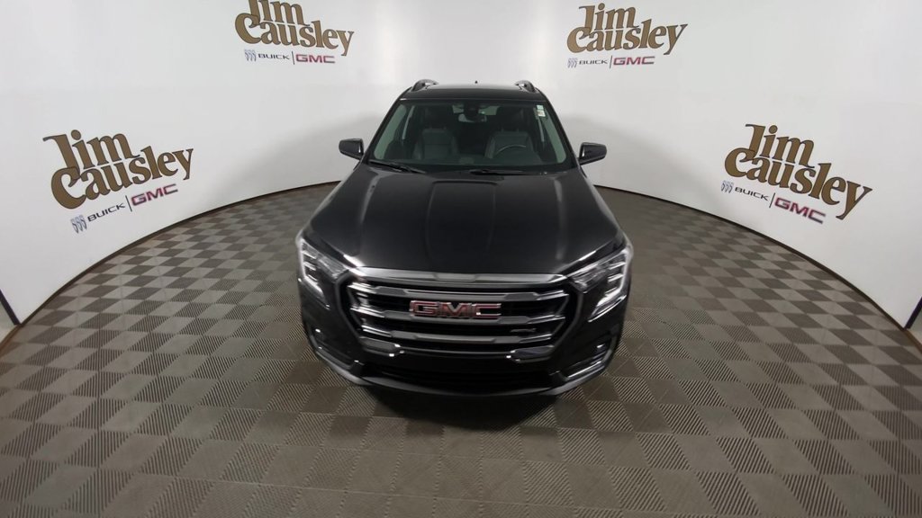 Certified 2024 GMC Terrain AT4 w/ Infotainment Package II AWD/4WD image 3