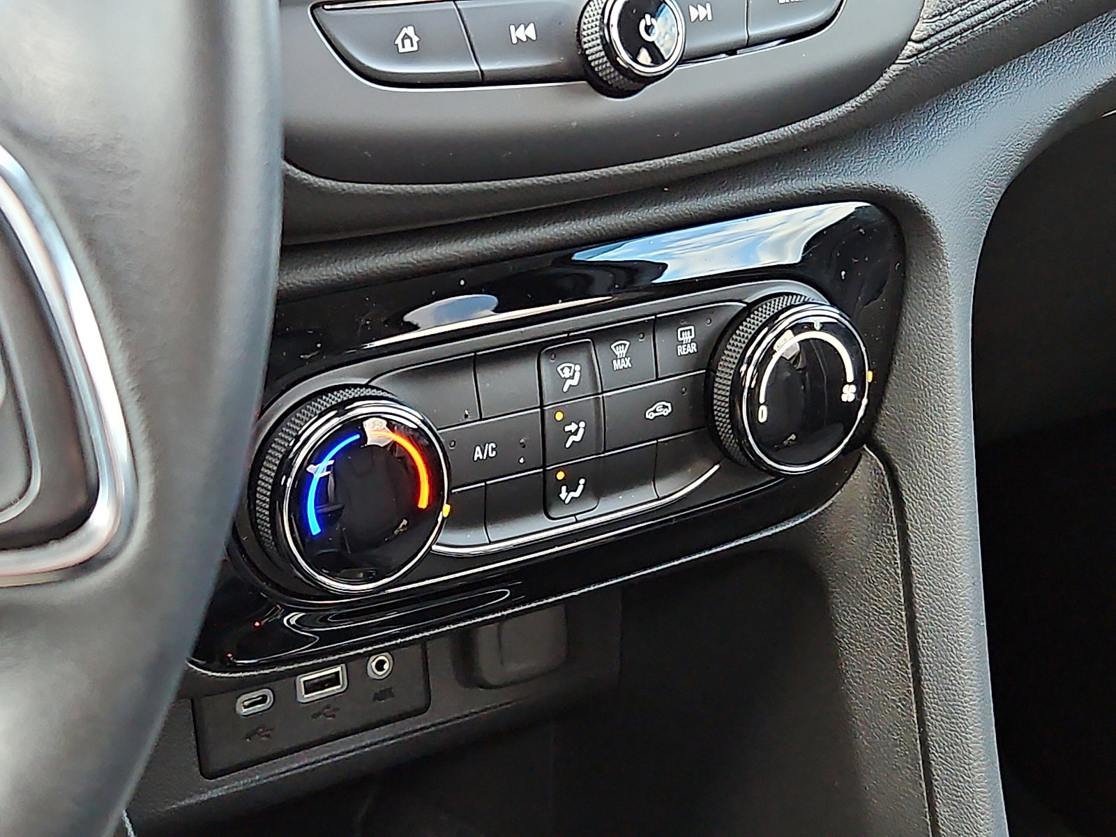 Certified 2023 Buick Encore GX Preferred image 15