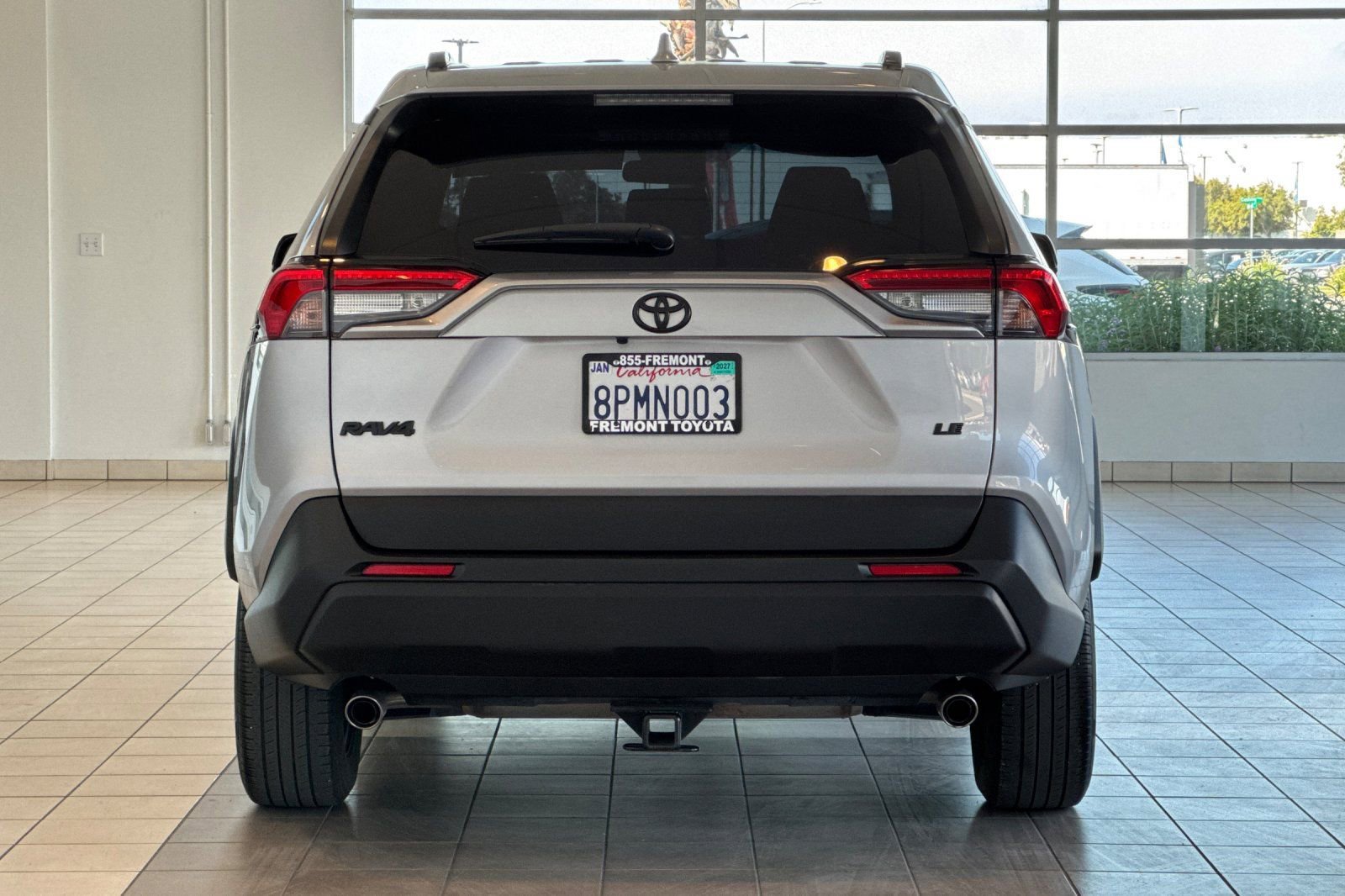 Certified 2020 Toyota RAV4 LE w/ Carpet Mat Package FWD image 5