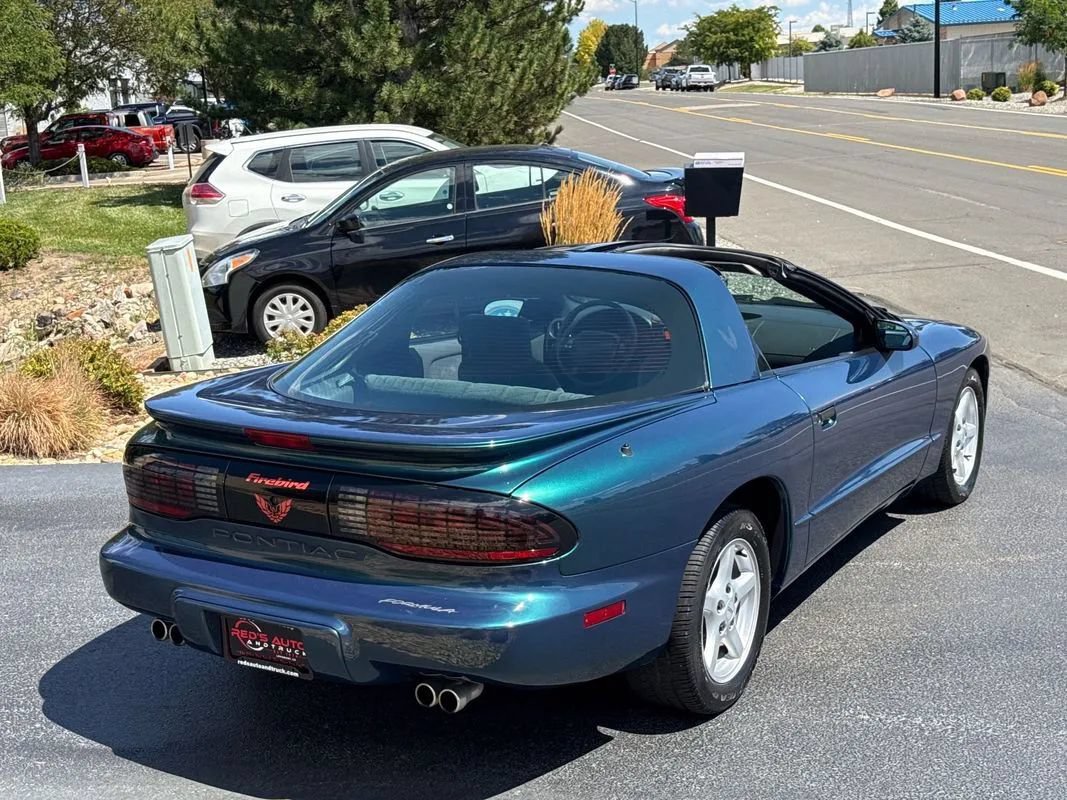 Used 1997 Pontiac Firebird Formula w/ Opt Pkg RWD image 93