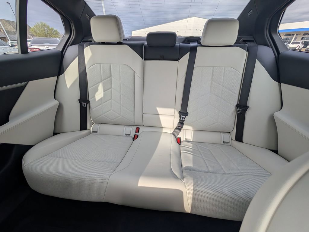 Used 2025 BMW 530i 530i image 13