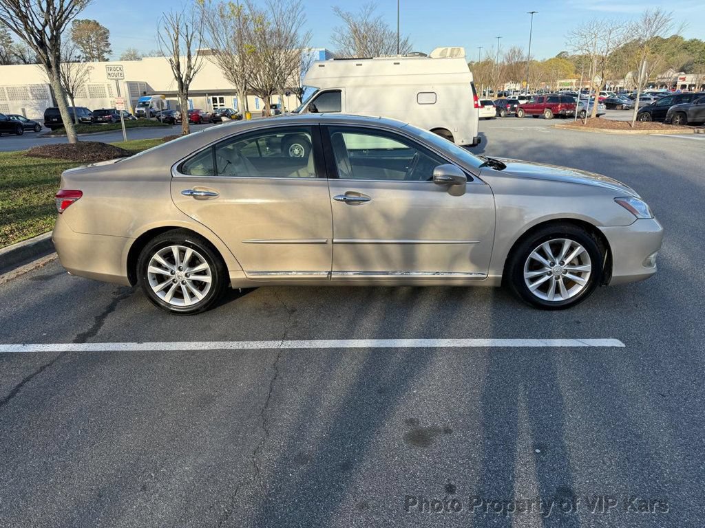 Used 2011 Lexus ES 350 FWD image 7