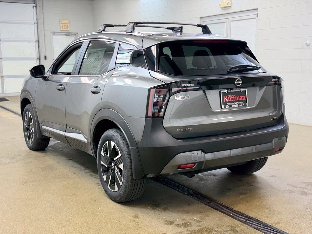 New 2027 Nissan Kicks SV AWD/4WD image 7