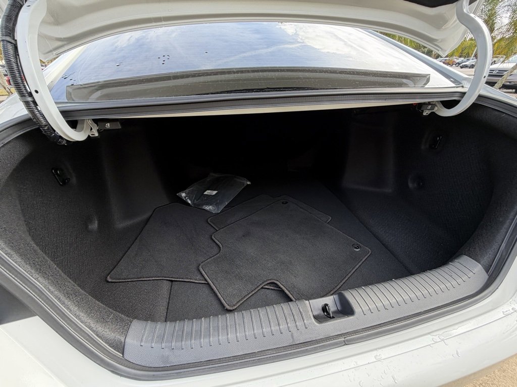 Certified 2024 Honda Accord EX image 28