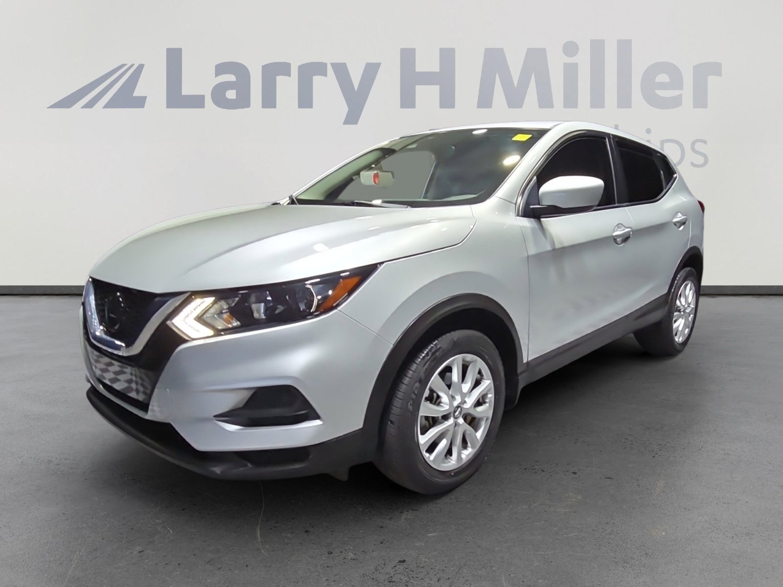Used 2022 Nissan Rogue Sport S