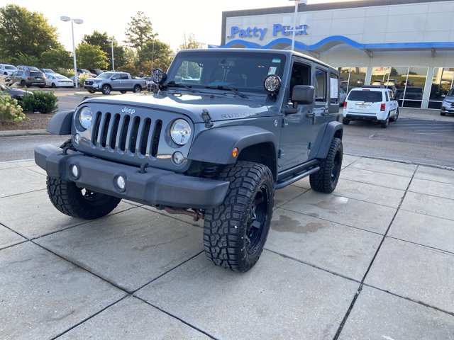 Used 2014 Jeep Wrangler Unlimited Rubicon w/ Connectivity Group AWD/4WD image 5