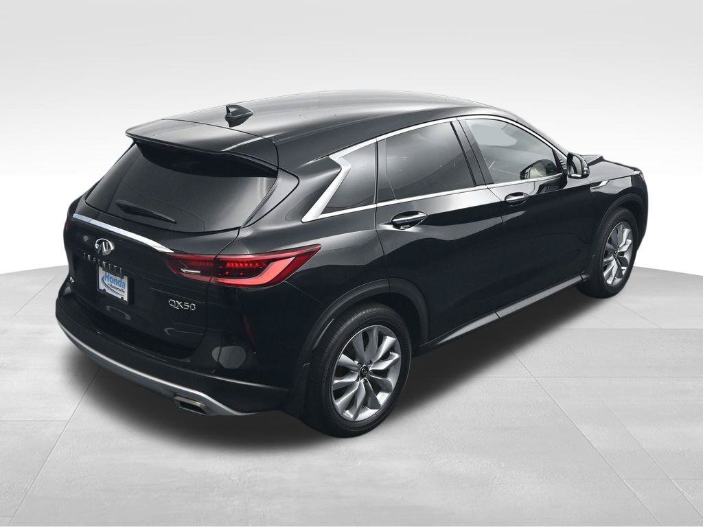 Used 2022 INFINITI QX50 Pure AWD/4WD image 34