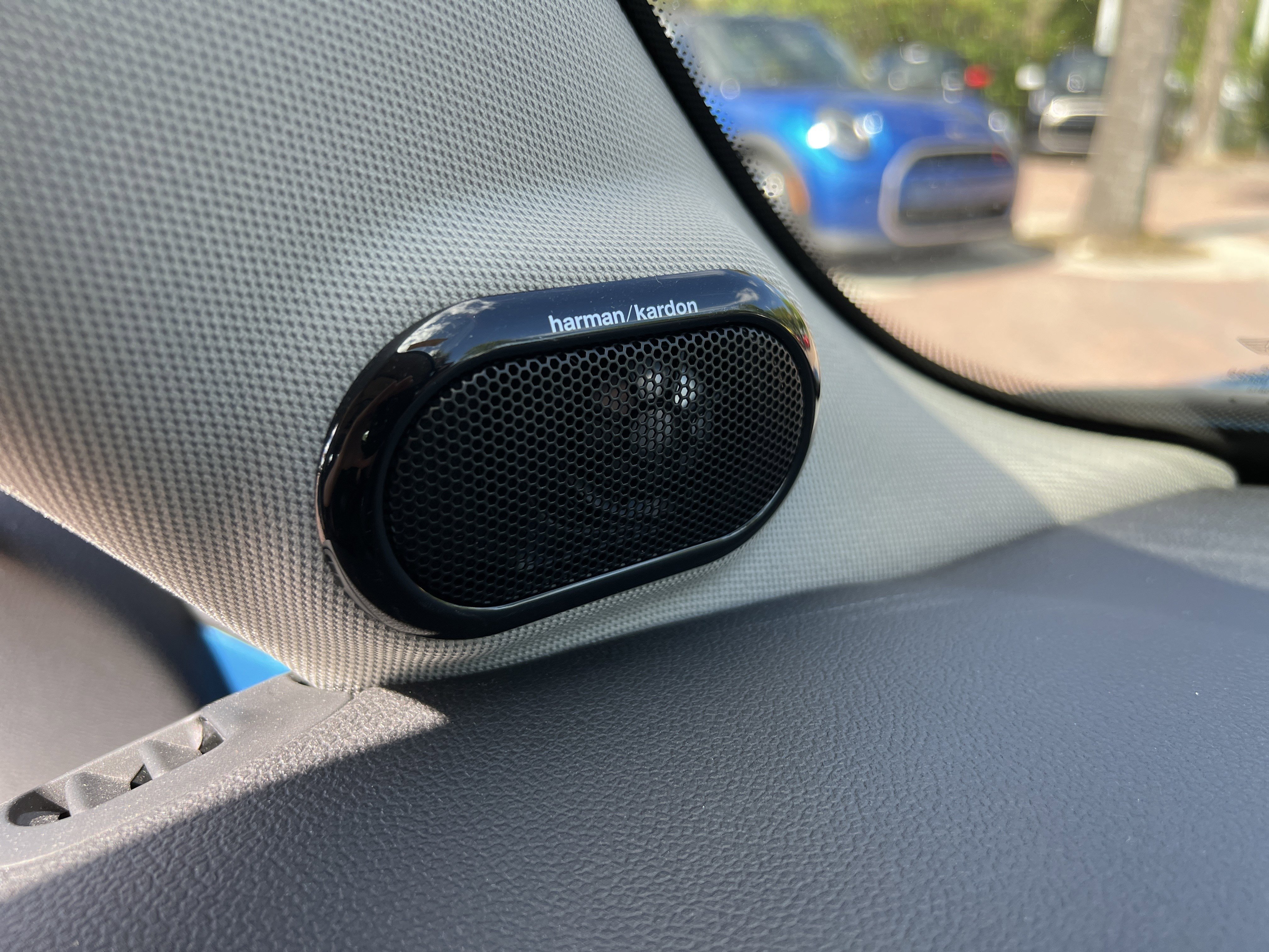Used 2017 MINI Cooper 2-Door Hardtop FWD image 38