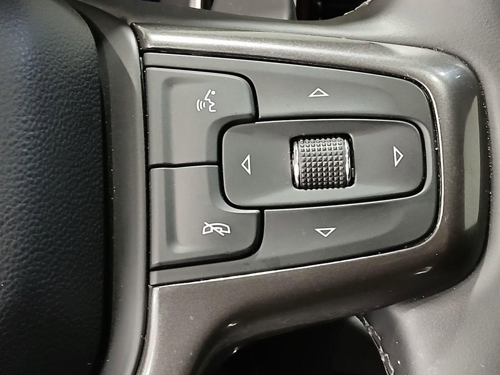 Used 2025 Chevrolet Silverado 1500 High Country w/ Technology Package image 28