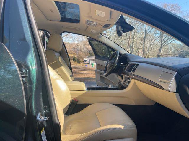 Used 2014 Jaguar XF 3.0 AWD/4WD image 29