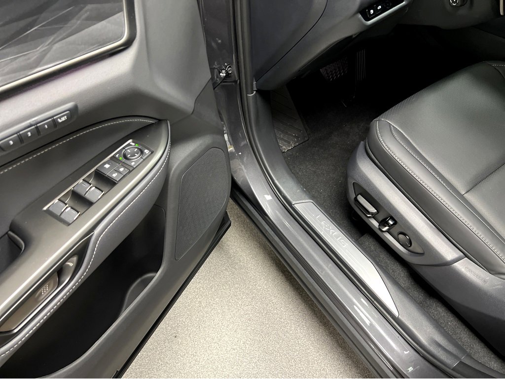 New 2026 Lexus NX 350 AWD w/ Premium Package image 8