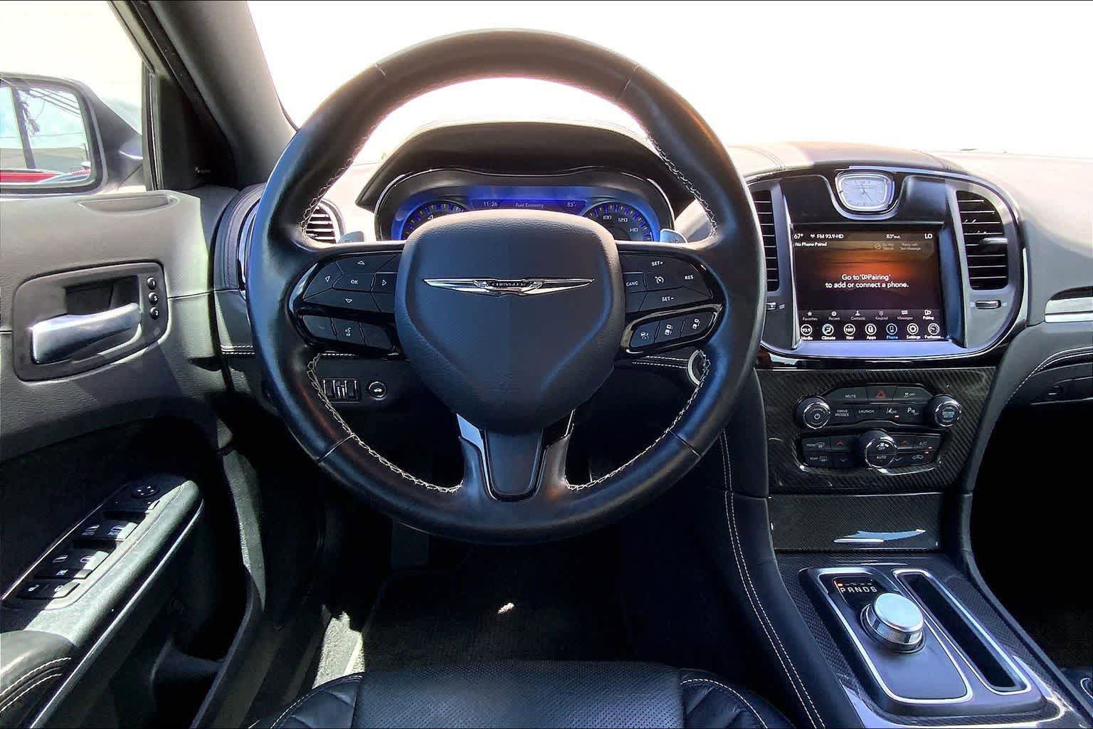 Used 2023 Chrysler 300 C RWD image 15