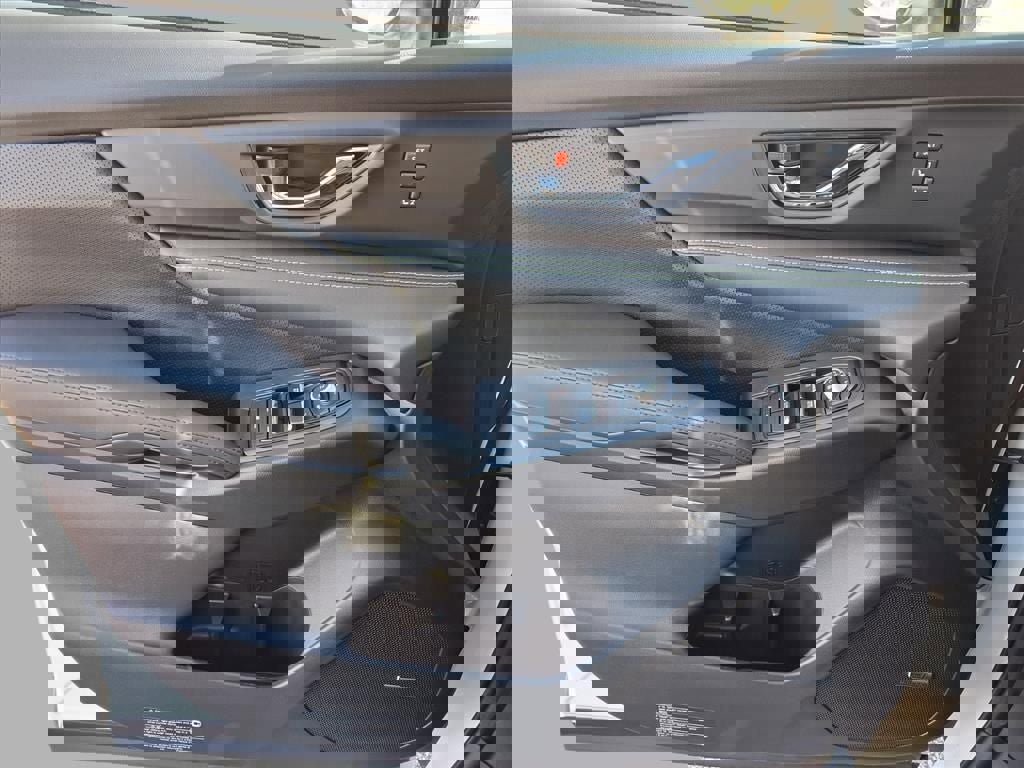 New 2025 Subaru Ascent Bronze Edition w/ Popular Package #2 image 18